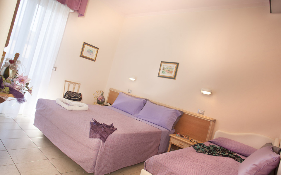 Rooms Rooms